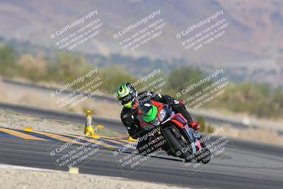 media/Nov-12-2023-SoCal Trackdays (Sun) [[5d1fba4e7d]]/Turn 14 (1035am)/
